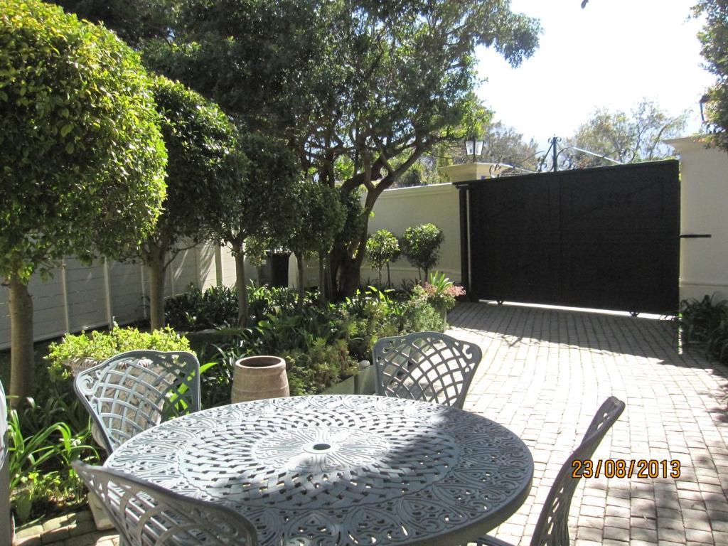 Navona Constantia Guest Cottage Cape Town Luaran gambar